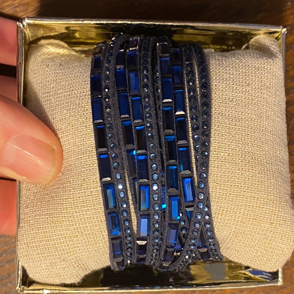 Awesome cobalt blue crystal wrap bracelet with two snap closures.